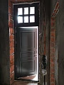 Дверь уличная с терморазрывом МДФ с фрамугой и стеклом для коттеджа ВДП-17 - фото № 5