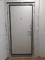 Глянцевая входная дверь ДПН-217 с порошковым напылением и МДФ - фото № 2