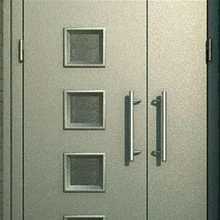 Металлическая дверь в подъезд с квадратными окнами МДП-522