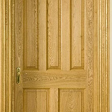 Металлическая дверь в квартиру с массивом ольхи ЭДМ-2821