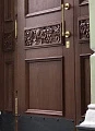 Элитная парадная дверь с фрамугой и стеклом с терморазрывом ВДП-36 - фото № 4