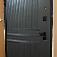 Металлическая входная дверь с МДФ Д-212