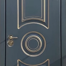 Входная дверь в квартиру с МДФ ДМК-258