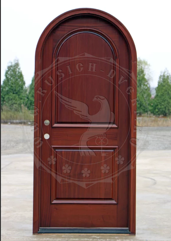 Двери полукругом. Овальная дверь. Полукруглая дверь. Овальные деревянные двери. Арочные входные двери.